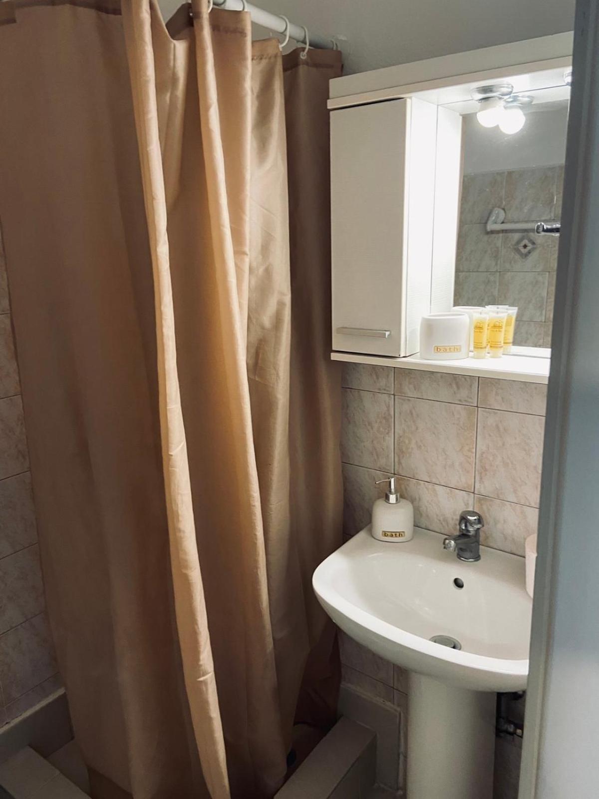 Filoxenia Apartments Mytilene Exterior photo