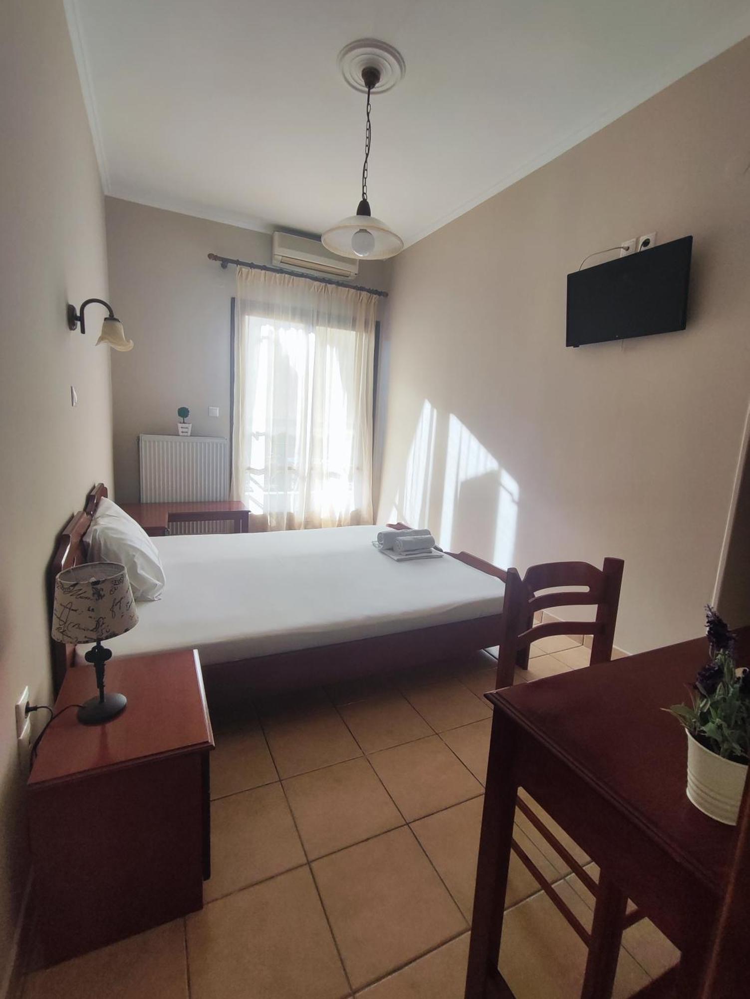 Filoxenia Apartments Mytilene Exterior photo